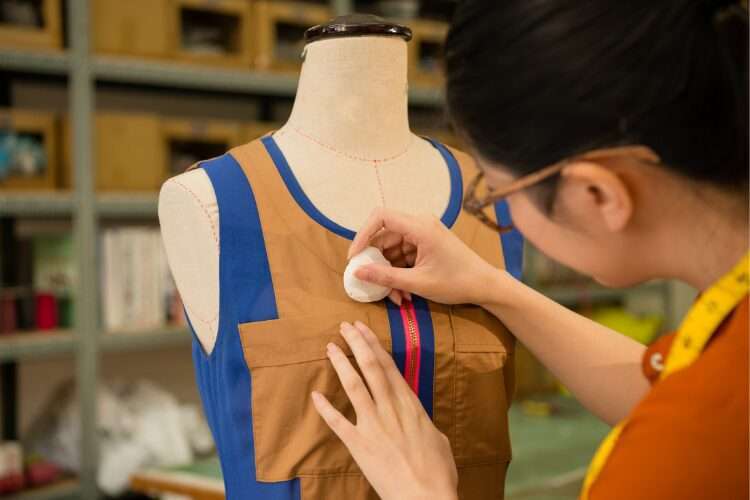 Graphic design in clothing: How does it apply?
