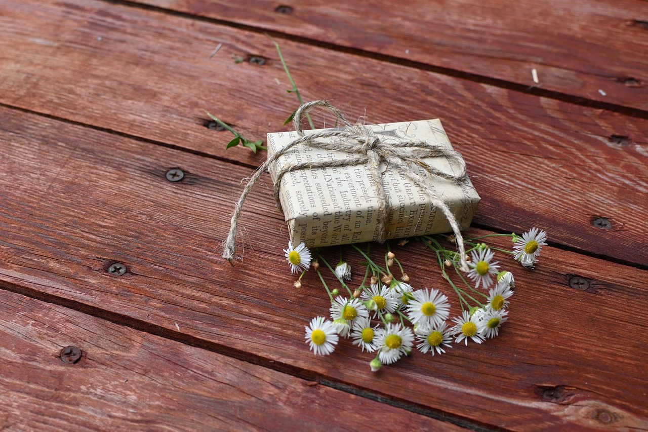 What Makes Custom Boxes With Logos So Effective?